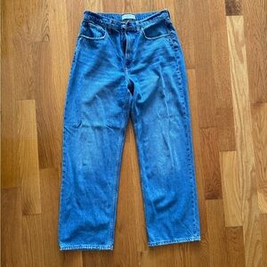 Abercrombie The Loose High Rise size 30/10 EUC